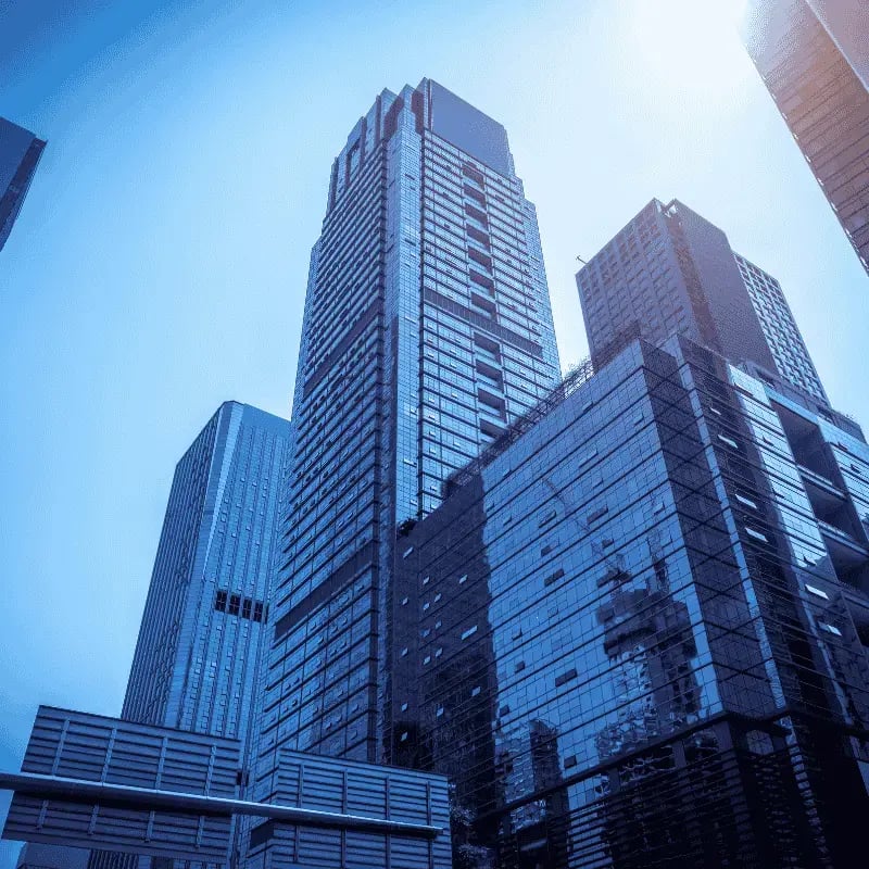 Immobili commerciali skyline di grattacieli 